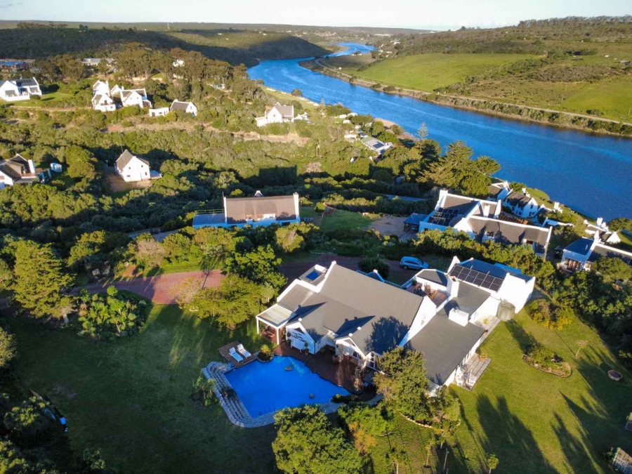 3 Bedroom Property for Sale in Stilbaai Oos Western Cape